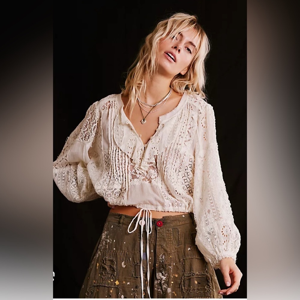 NWT Free People One Naya Lace Blouse